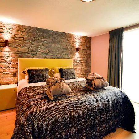 Peaceful Spa, Cleaning Included