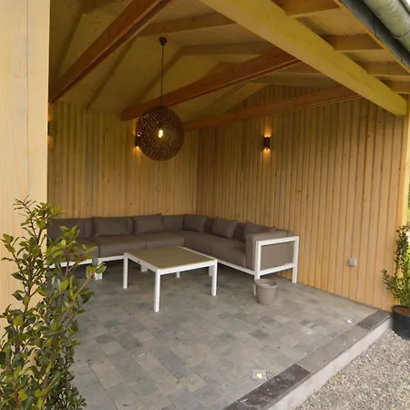Peaceful Spa, Cleaning Included *