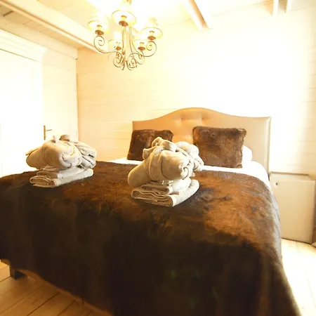 Peaceful Spa, Cleaning Included *
