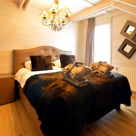 Peaceful Spa, Cleaning Included Septon